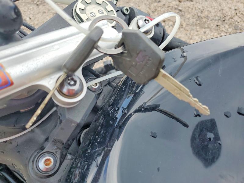 2011 Kawasaki Ninja VIN JKAZX4R13BA028002 COPART salvage auction — ALL OVER, Al - Cert Of Title-Salvage Title, sold $475 on 2026-07-28 (photo 8)