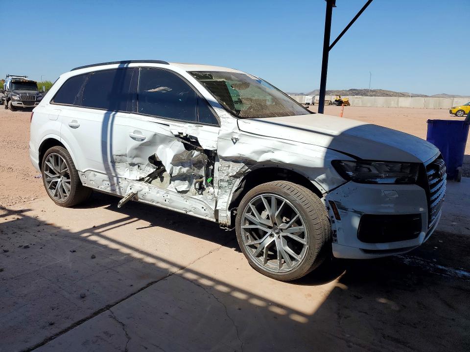 2019 Audi Q7 VIN WA1VAAF71KD036573 COPART salvage auction — SIDE, Az - Cert Of Title - Salvage, sold $5,700 on 2026-07-02 (photo 4)