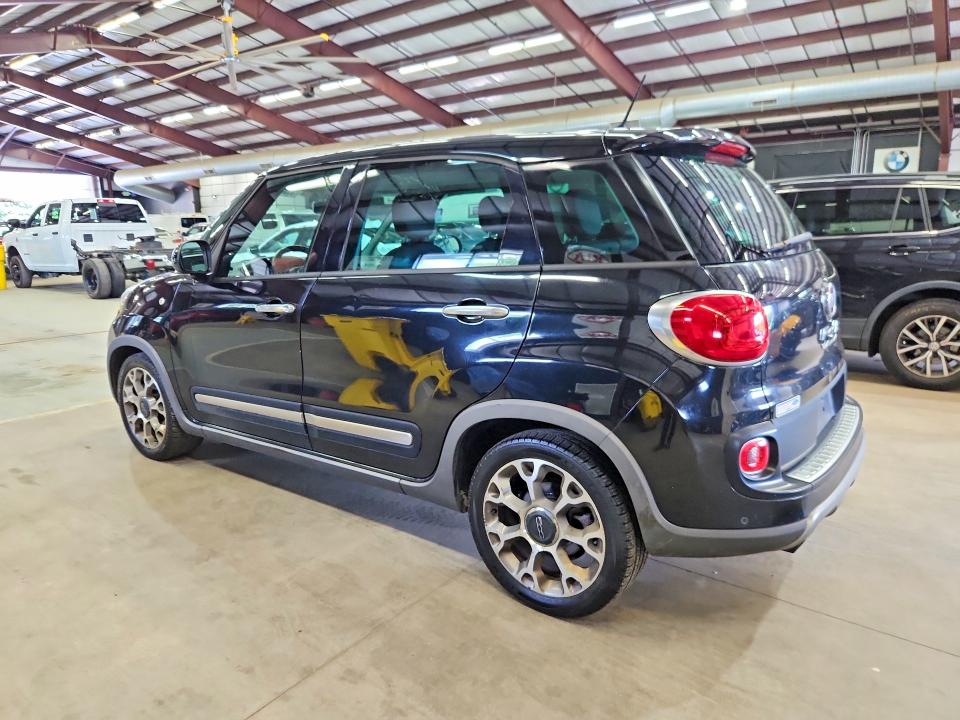 2014 Fiat VIN ZFBCFADH3EZ010772 COPART salvage auction — MINOR DENT/SCRATCHES, Ct - Certificate Of Title (P), sold $2,000 on 2026-07-09 (photo 2)