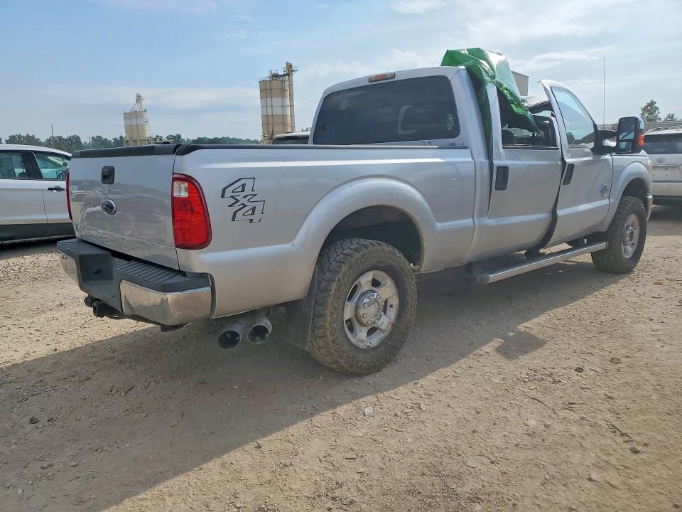 2011 Ford F250 VIN 1FT7W2BT7BEA56524 COPART salvage auction — ROOF, Ks - Cert Of Title-Salvage, sold $175 on 2026-07-30 (photo 3)