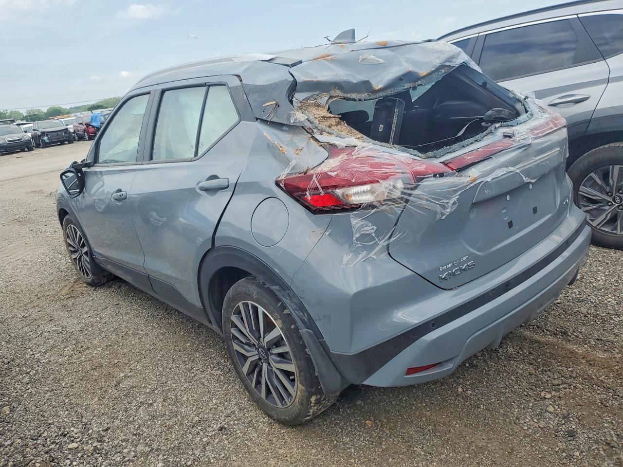 2024 Nissan Kicks VIN 3N1CP5CV9RL557182 COPART salvage auction — Rear End, VA - CERTIFICATE OF TITLE, sold $1,100 on 2026-07-02 (photo 2)