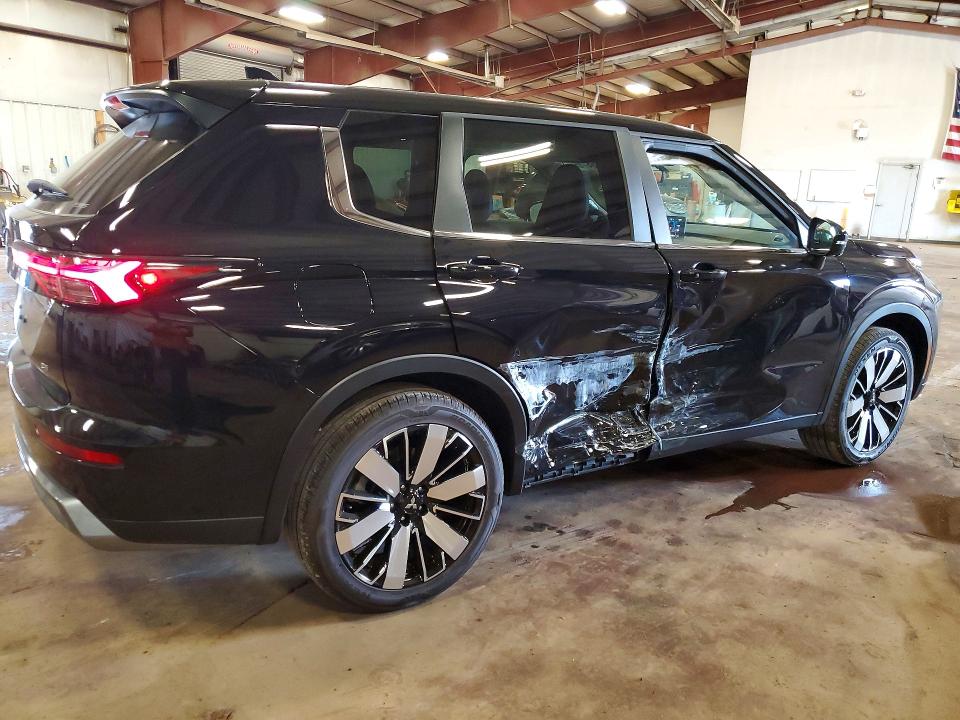 2026 Mitsubishi Outlander VIN JA4J4VAB2TZ011114 COPART salvage auction — SIDE, Mi - Certificate Of Title, sold $10,600 on 2026-07-10 (photo 3)