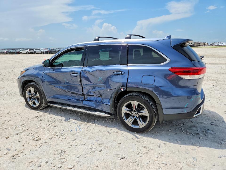 2019 Toyota Highlander VIN 5TDDZRFH1KS979360 COPART salvage auction — SIDE, Tx - Salvage Vehicle Title, sold $4,250 on 2026-07-30 (photo 2)