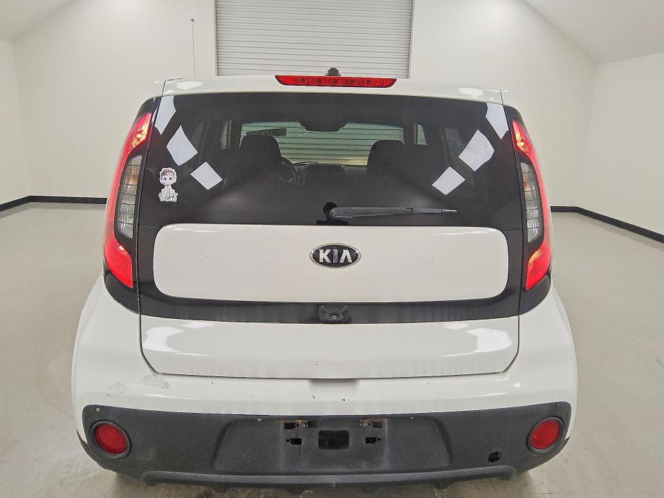 2019 Kia Soul VIN KNDJP3A55K7019620 COPART salvage auction — NORMAL WEAR, TX - CERT OF TITLE-REBLT SLVG FLOOD, sold $1,200 on 2026-07-14 (photo 6)