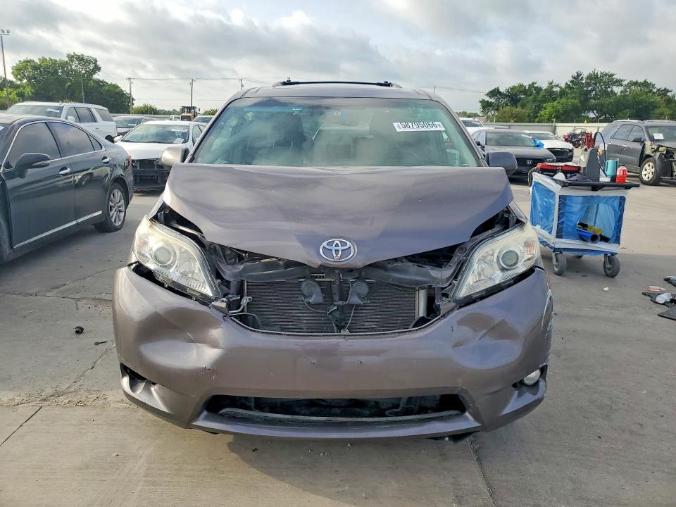 2015 Toyota Sienna VIN 5TDYK3DC8FS677676 COPART salvage auction — FRONT END, TX - SALVAGE VEHICLE TITLE (P), sold $3,950 on 2026-07-09 (photo 5)