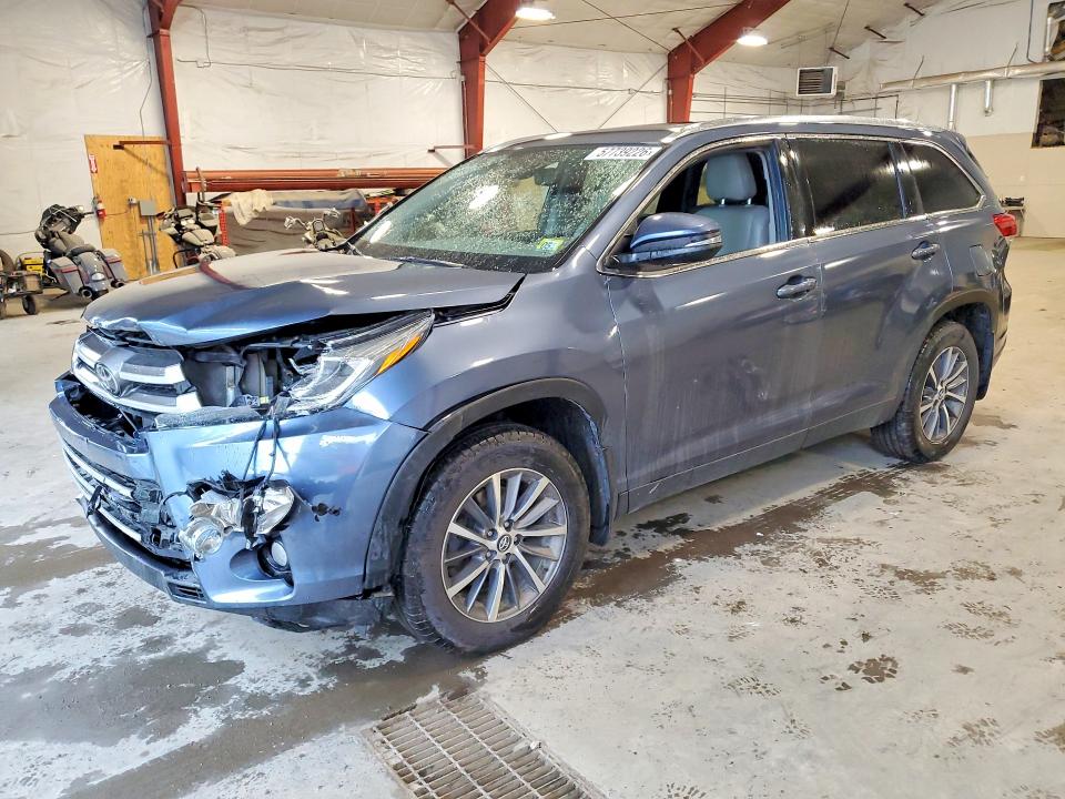 2019 Toyota VIN 5TDJZRFHXKS985841 COPART salvage auction — FRONT END, Vt - Cert Of Title-Salvage Vehicle, sold $9,600 on 2026-07-20 (photo 1)