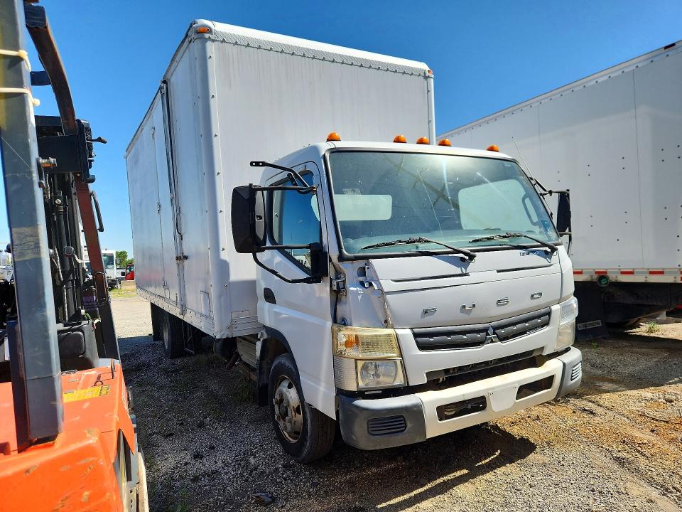 2015 Mitsubishi Fuso VIN JL6BNH1A2FK016821 COPART salvage auction — MINOR DENT/SCRATCHES, In - Certificate Of Title (P), sold $8,800 on 2026-07-27 (photo 4)