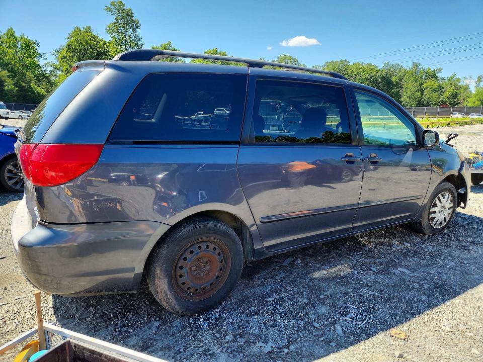 2007 Toyota Sienna VIN 5TDZK23C47S034369 COPART salvage auction — REAR END, PA - CERT OF SALVAGE-R=RECONSTRUCTE, sold $500 on 2026-07-21 (photo 3)