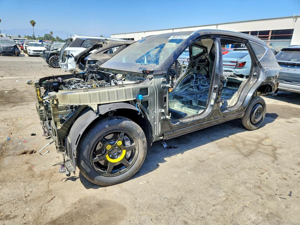 2025 Genesis Gv80 VIN KMUHGESB4SU242163 COPART salvage auction — STRIPPED, Ca - Certificate Of Title, sold $9,400 on 2026-07-14 (photo 1)