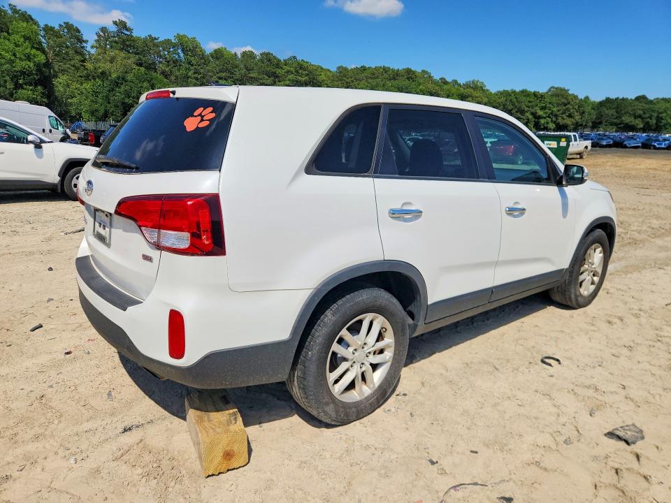 2015 Kia Sorento VIN 5XYKT3A69FG564978 COPART salvage auction — NORMAL WEAR, De - Certificate Of Title, sold $1,100 on 2026-07-14 (photo 3)