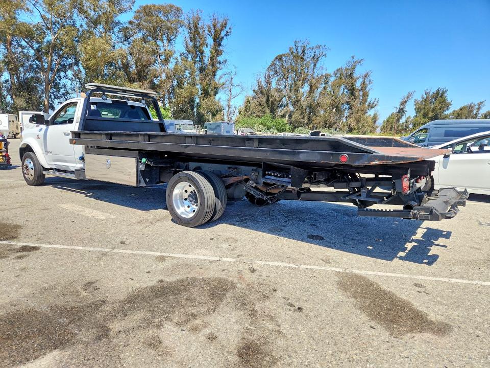 2020 Ram 5500 VIN 3C7WRMDL2LG231819 COPART salvage auction — MINOR DENT/SCRATCHES, Ca - Dis/Dlr/Exp Only Clean Title, sold $35,000 on 2026-07-24 (photo 2)