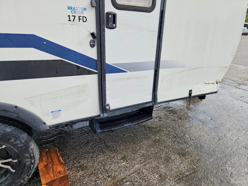 2022 Braxton creek Bushwacker VIN 7HFB1KE13N17V5666 COPART salvage auction — SIDE, MO - SALVAGE CERTIFICATE OF TITLE, sold $350 on 2026-07-27 (photo 9)
