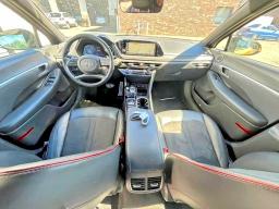 2020 Hyundai Sonata VIN 5NPEJ4J2XLH016739 COPART salvage auction — MINOR DENT/SCRATCHES, Ny - Certificate Of Title (P), sold $8,900 on 2026-07-30 (photo 6)