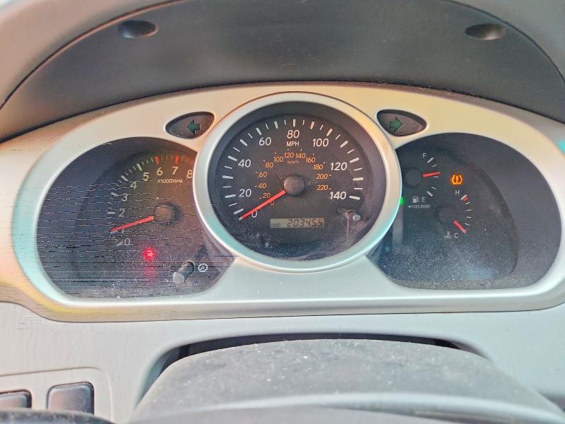 2006 Toyota Highlander VIN JTEDP21A760118650 COPART salvage auction — ROOF, IL - SALVAGE CERTIFICATE, sold $450 on 2026-07-29 (photo 9)
