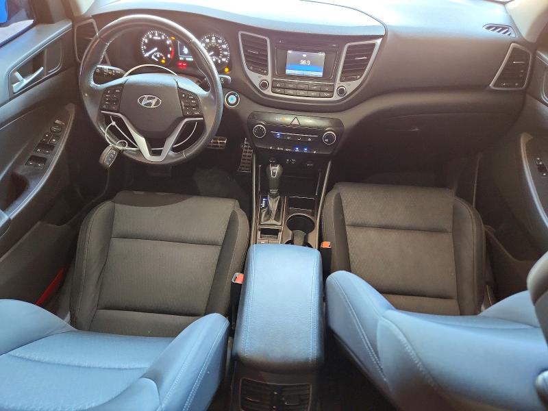 2017 Hyundai Tucson VIN KM8J33A26HU454735 COPART salvage auction — MINOR DENT/SCRATCHES, Fl - Certificate Of Title, sold $700 on 2026-07-29 (photo 8)