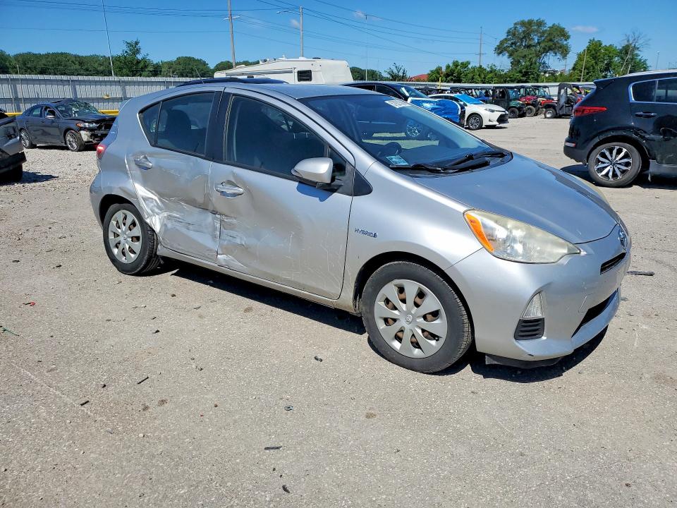 2013 Toyota VIN JTDKDTB37D1543948 COPART salvage auction — SIDE, Ia - Cert Of Title-Salvage Title, sold $1,200 on 2026-07-17 (photo 4)