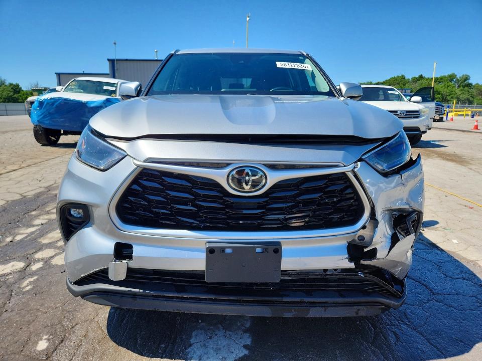 2022 Toyota Highlander VIN 5TDZZRAH2NS113801 COPART salvage auction — FRONT END, Tn - Salvage Certificate, sold $16,800 on 2026-07-27 (photo 5)