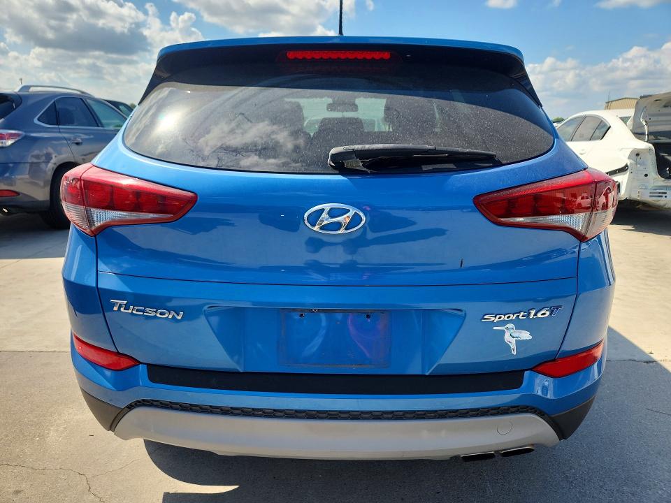 2017 Hyundai VIN KM8J33A22HU387647 COPART salvage auction — UNDERCARRIAGE, Tx - Salvage Vehicle Title, sold $3,100 on 2026-07-30 (photo 6)