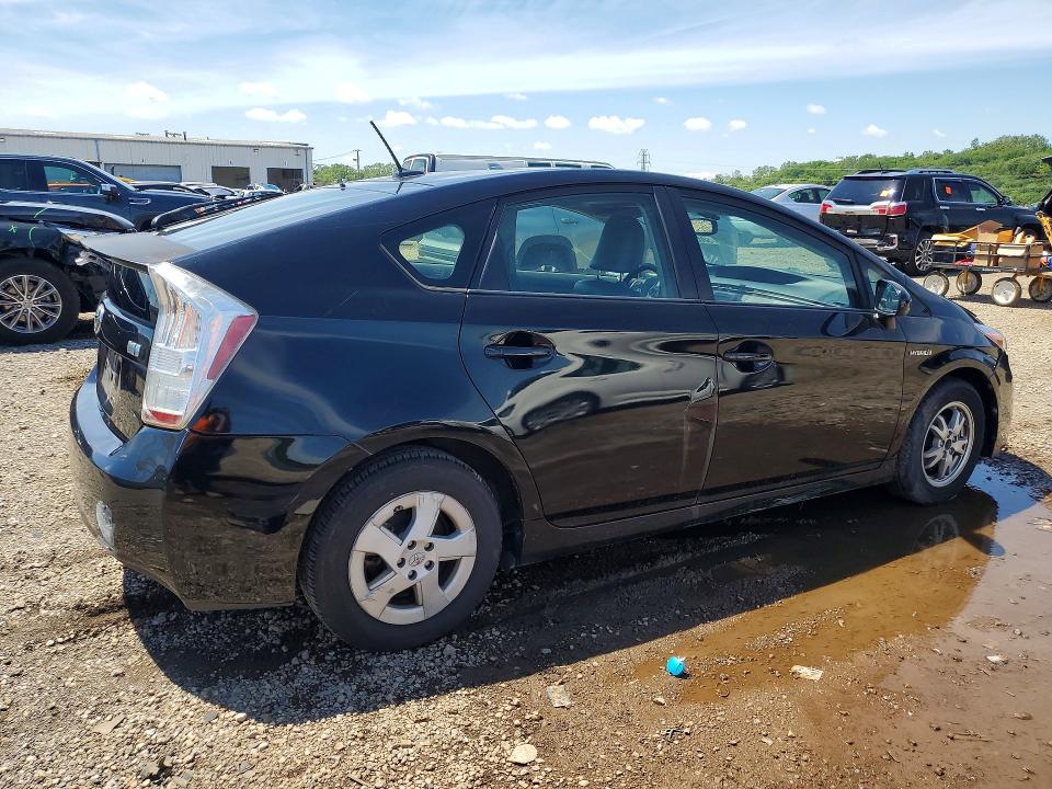 2011 Toyota Prius VIN JTDKN3DU7B0287297 COPART salvage auction — HAIL, Il - Salvage Certificate, sold $1,100 on 2026-07-31 (photo 3)