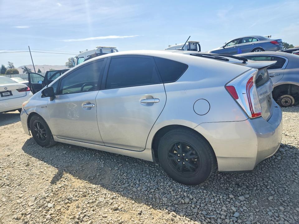 2015 Toyota Prius VIN JTDKN3DU4F0428946 COPART salvage auction — FRONT END, CA - SALVAGE CERTIFICATE, sold $1,700 on 2026-07-09 (photo 2)