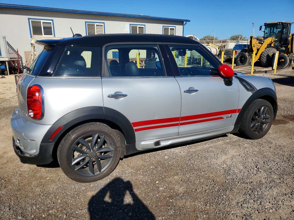 2012 Mini VIN WMWZC5C50CWL57826 COPART salvage auction — REAR END, HI - CERTIFICATE OF SALVAGE, sold $200 on 2026-08-17 (photo 3)