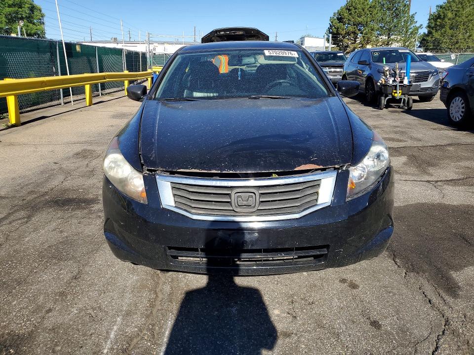 2009 Honda Accord VIN 1HGCP26859A115199 COPART salvage auction — SIDE, Co - Public - Salvage Title, sold $525 on 2026-07-09 (photo 5)