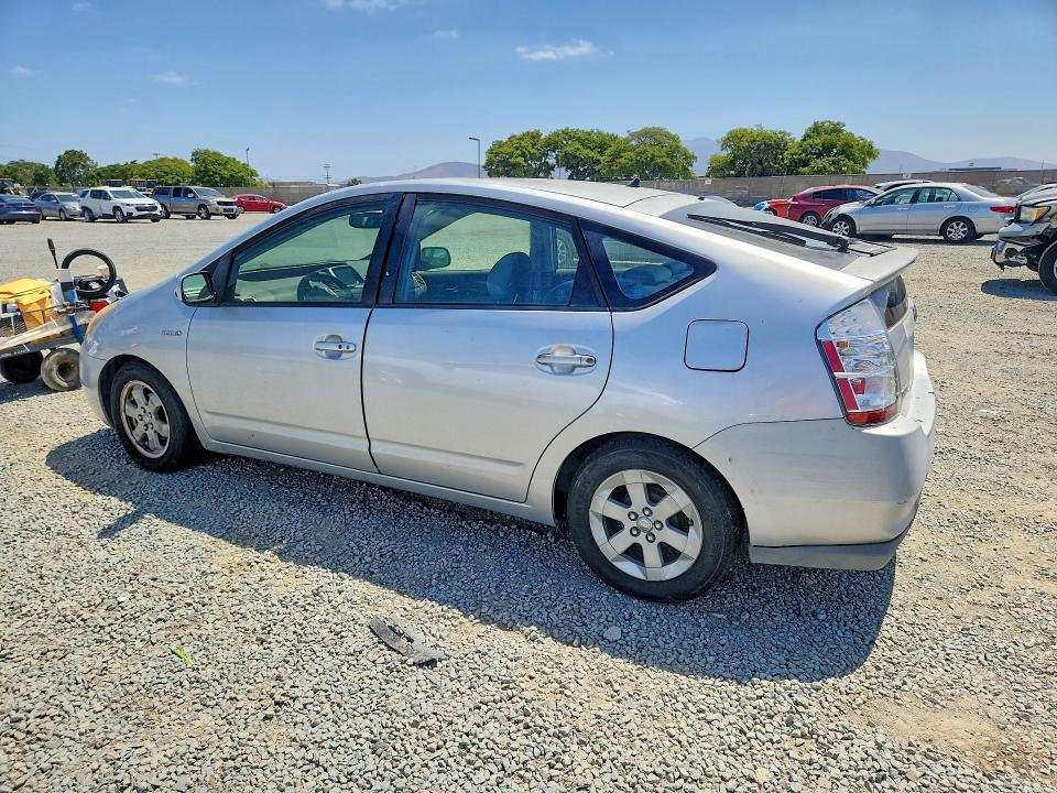 2007 Toyota Prius VIN JTDKB20U777586148 COPART salvage auction — MECHANICAL, Ca - Dis/Dlr/Exp Only Clean Title, sold $575 on 2026-07-14 (photo 2)