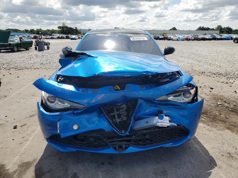 2021 Alfa romeo VIN ZARFAMAN4M7645875 COPART salvage auction — FRONT END, Fl - Cert Of Title Slvg Rebuildable, sold $5,700 on 2026-07-20 (photo 5)