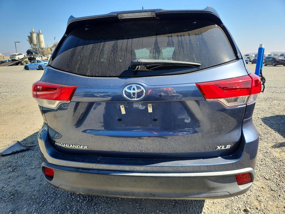 2019 Toyota Highlander VIN 5TDKZRFH4KS323127 COPART salvage auction — SIDE, CA - SALVAGE CERTIFICATE, sold $8,100 on 2026-07-31 (photo 6)