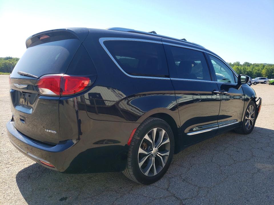 2018 Chrysler Pacifica VIN 2C4RC1GG4JR104215 COPART salvage auction — FRONT END, Va - Cert Of Title - Salvage, sold $2,650 on 2026-07-17 (photo 3)