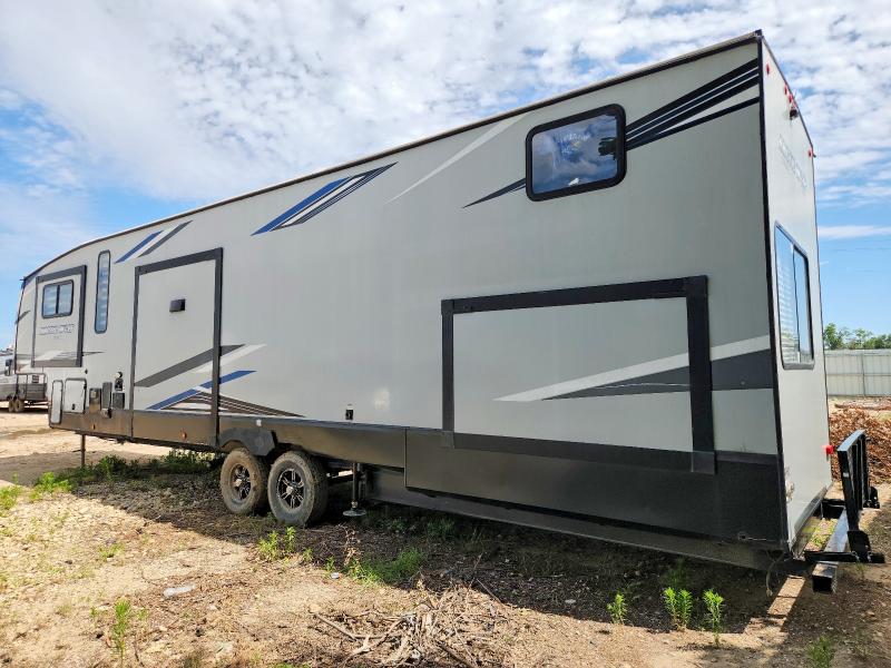 2021 Cherokee VIN 5ZT3CK5B3M0710587 COPART salvage auction — HAIL, Ks - Electronic Cert Of Title, sold $16,500 on 2026-08-25 (photo 3)