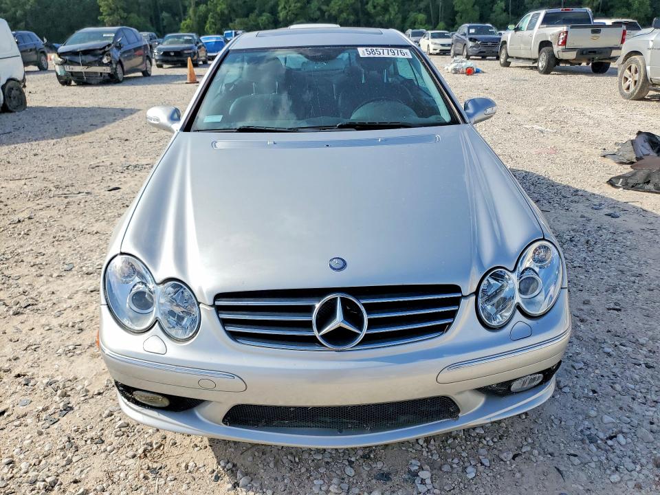 2003 Mercedes-benz Clk-class VIN WDBTJ75J63F051636 COPART salvage auction — WATER/FLOOD, TX - SALVAGE TITLE-FLOOD DAMAGE, sold $550 on 2026-07-17 (photo 5)