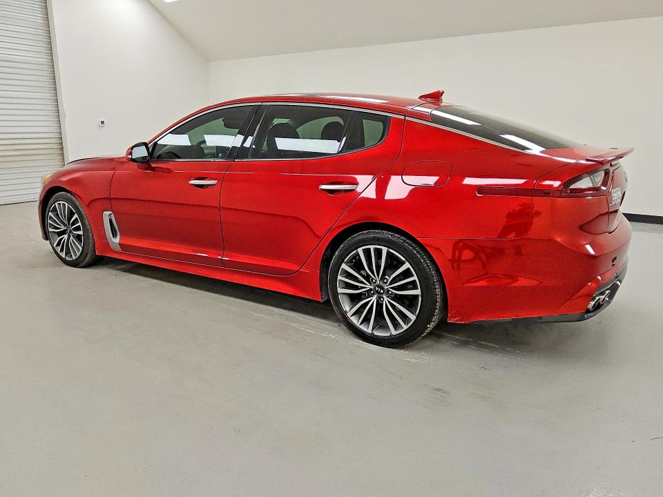 2019 Kia Stinger VIN KNAE25LA4K6059812 COPART salvage auction — MINOR DENT/SCRATCHES, Tx - Certificate Of Title, sold $9,400 on 2026-07-02 (photo 2)