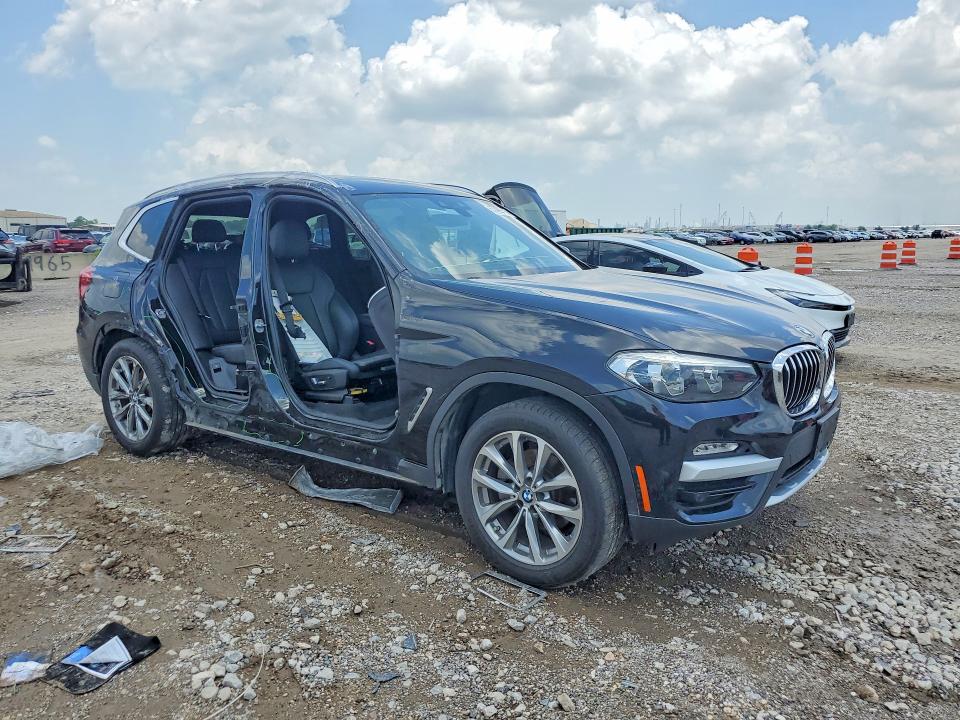 2018 BMW X3 VIN 5UXTR9C50JLD60451 COPART salvage auction — SIDE, Tx - Salvage Vehicle Title, sold $8,400 on 2026-07-13 (photo 4)