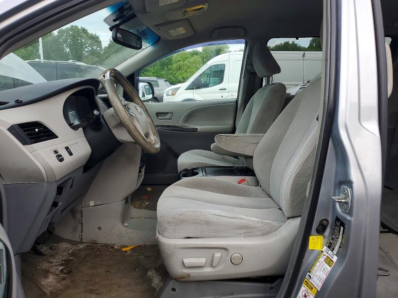 2013 Toyota Sienna VIN 5TDJK3DC7DS055259 COPART salvage auction — FRONT END, MA - CERTIFICATE OF TITLE, sold $3,450 on 2026-07-17 (photo 7)