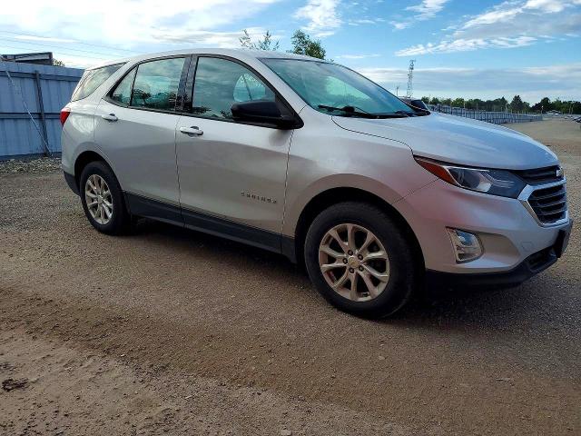 2018 Chevrolet Equinox VIN 2GNAXREV7J6289712 COPART salvage auction — NORMAL WEAR, On - Permit No Brand - Unfit (P), sold $3,350 on 2026-07-03 (photo 4)