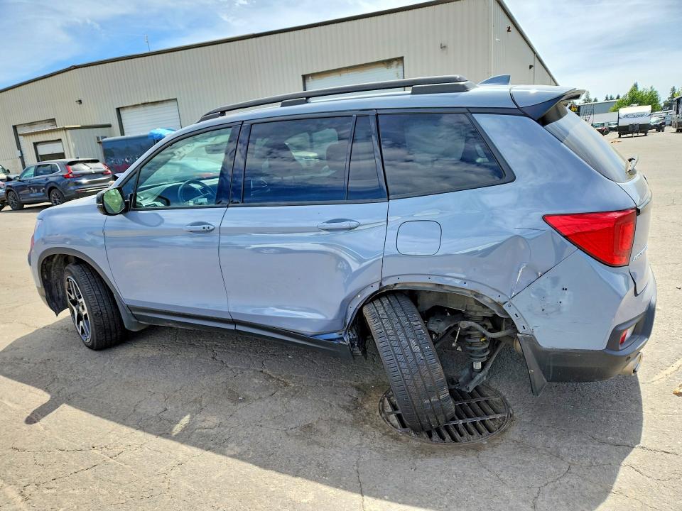 2022 Honda Passport VIN 5FNYF8H03NB014519 COPART salvage auction — REAR END, Or - Salvage Title Certificate, sold $150 on 2026-07-27 (photo 2)