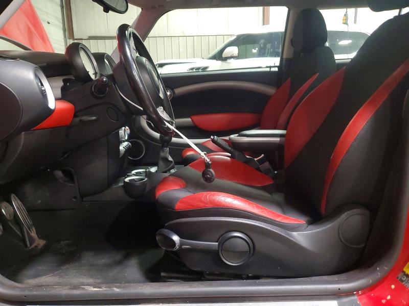 2010 Mini Cooper VIN WMWMF7C53ATX45225 COPART salvage auction — SIDE, PA - CERTIFICATE OF SALVAGE, sold $450 on 2026-08-07 (photo 7)