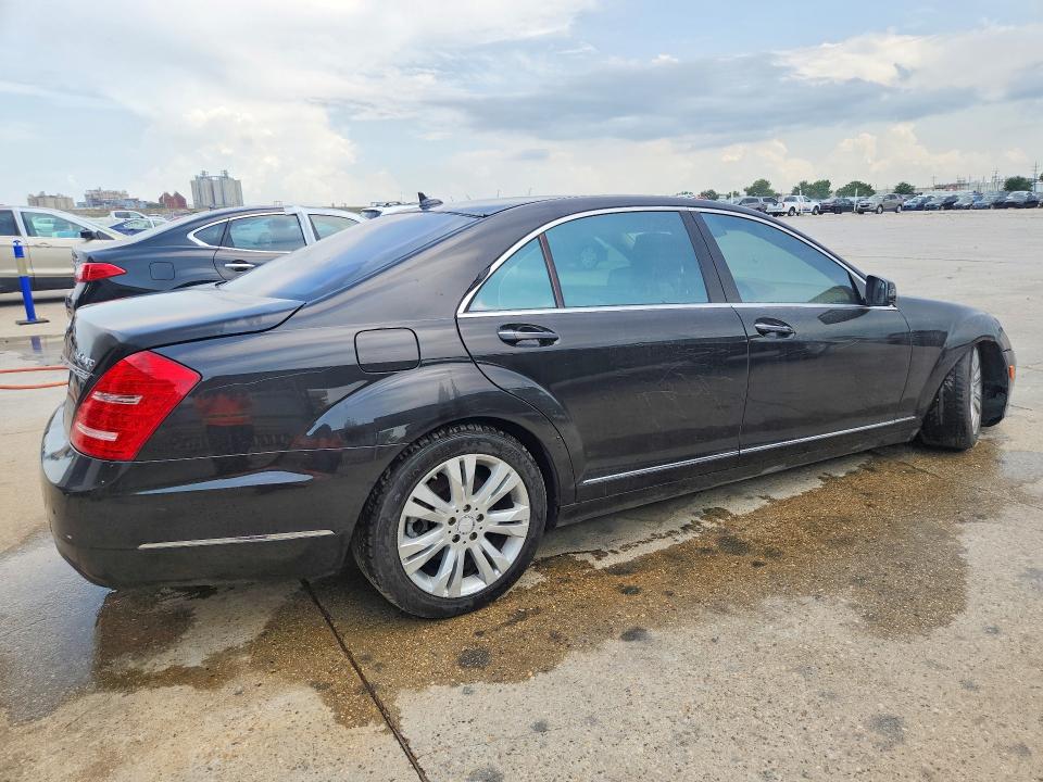 2010 Mercedes-benz S class VIN WDDNG8GB4AA315327 COPART salvage auction — SIDE, La - Permit To Sell, sold $675 on 2026-07-08 (photo 3)