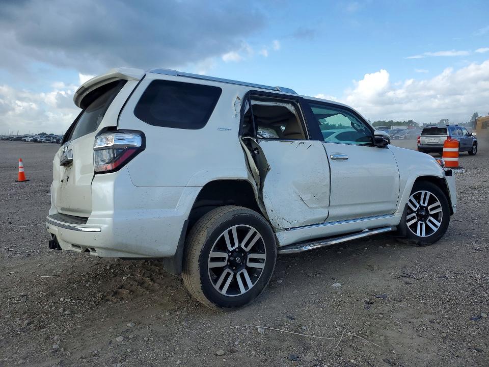 2018 Toyota 4runner VIN JTEZU5JR3J5183335 COPART salvage auction — FRONT END, Tx - Salvage Vehicle Title, sold $4,750 on 2026-07-13 (photo 3)