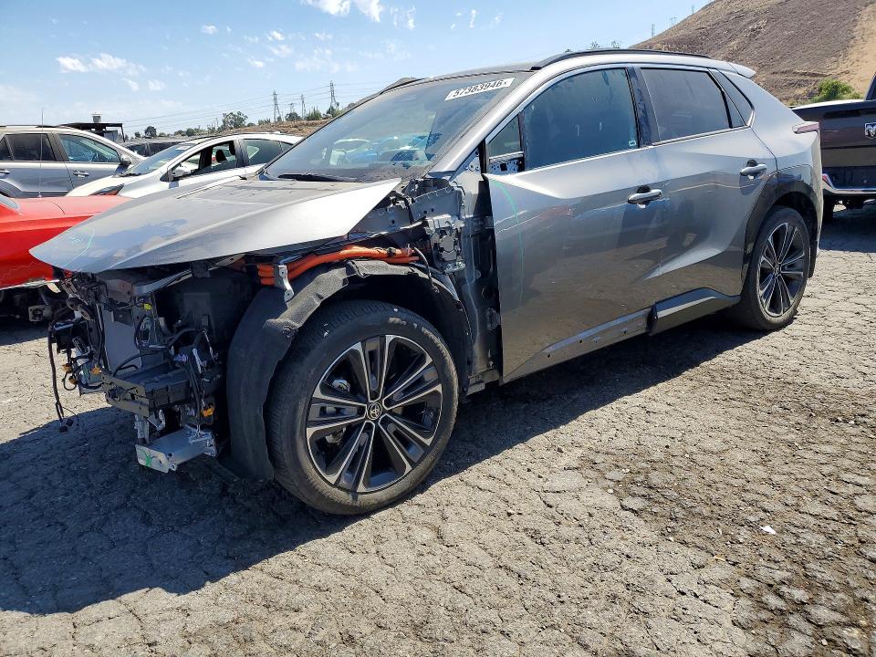 2024 Toyota Bz4x VIN JTMAAAAAXRA049311 — COPART salvage auction photo