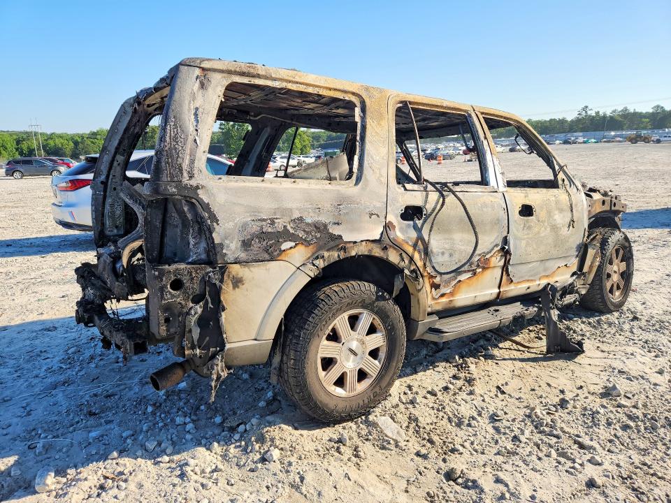 2004 Lincoln Navigator VIN 5LMFU27R54LJ41643 COPART salvage auction — BURN, GA - BILL OF SALE - PARTS ONLY, sold $250 on 2026-07-08 (photo 3)