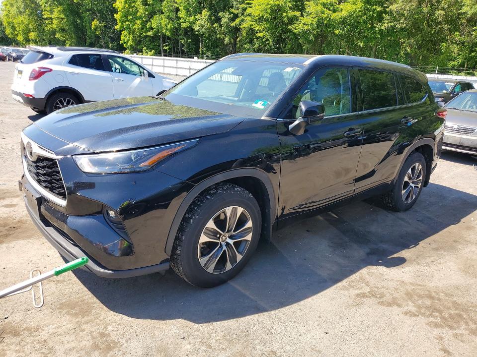 2022 Toyota VIN 5TDGZRBH8NS204027 COPART salvage auction — FRONT END, Nj - Cert Of Title-Salvage, sold $500 on 2026-07-21 (photo 1)