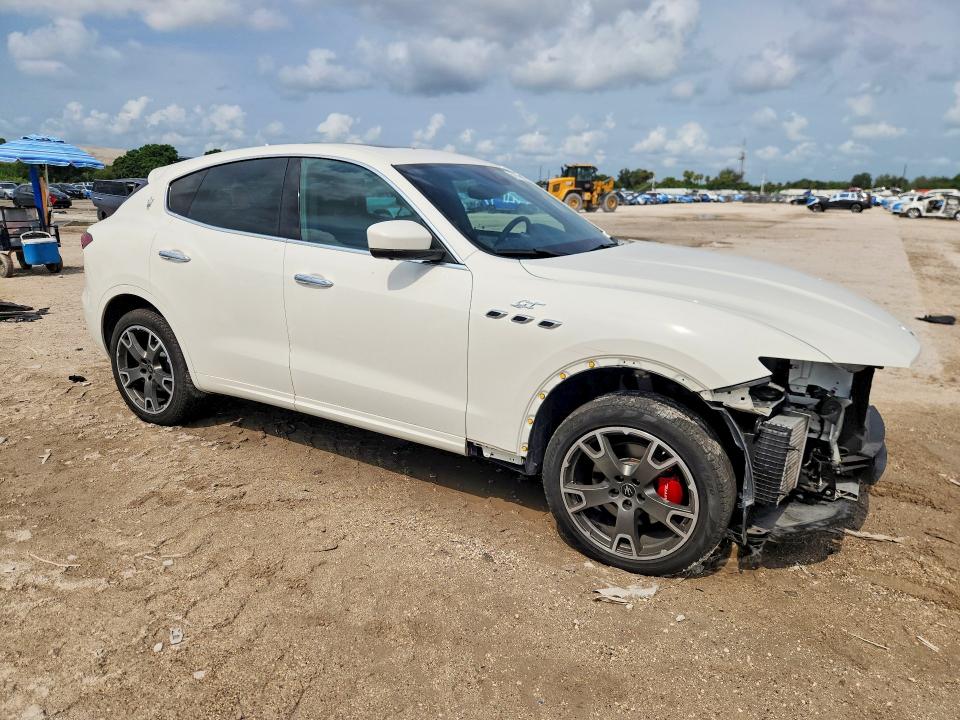 2023 Maserati Levante VIN ZN661XUA2PX419762 COPART salvage auction — FRONT END, Fl - Cert Of Title Slvg Rebuildable, sold $15,500 on 2026-07-02 (photo 4)