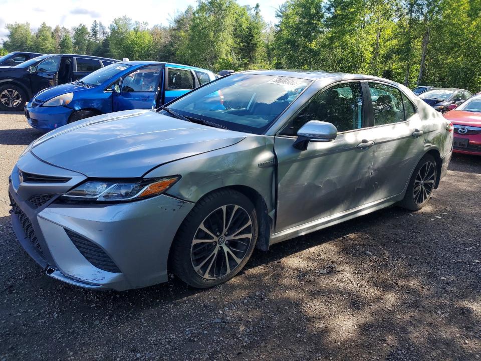 2020 Toyota Camry solara VIN 4T1B21HK5LU522386 COPART salvage auction — FRONT END, On - No Title Available, sold $7,400 on 2026-08-27 (photo 1)