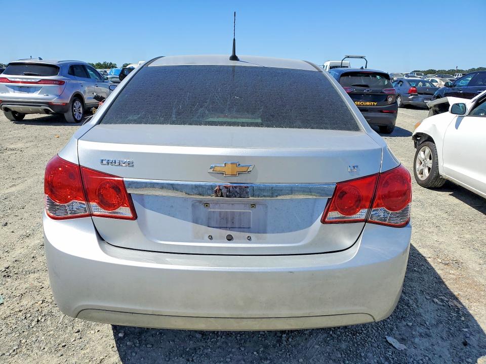 2013 Chevrolet Cruze VIN 1G1PC5SB7D7168449 COPART salvage auction — MINOR DENT/SCRATCHES, Ca - Dis/Dlr/Exp Only Clean Title, sold $400 on 2026-07-02 (photo 6)