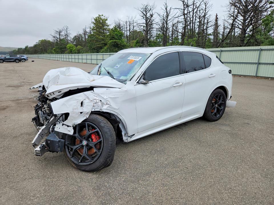 2020 Alfa romeo Stelvio VIN ZASPAKBN1L7C87772 COPART salvage auction — FRONT END, Ny - Mv-907A Salvage Certificate, sold $80 on 2026-07-20 (photo 1)