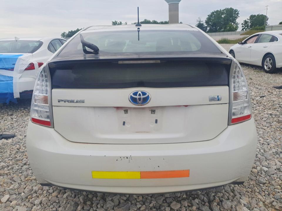 2010 Toyota Prius VIN JTDKN3DU0A0103574 COPART salvage auction — NORMAL WEAR, MI - DEALER ONLY CLEAN TITLE, sold $1,150 on 2026-07-16 (photo 6)
