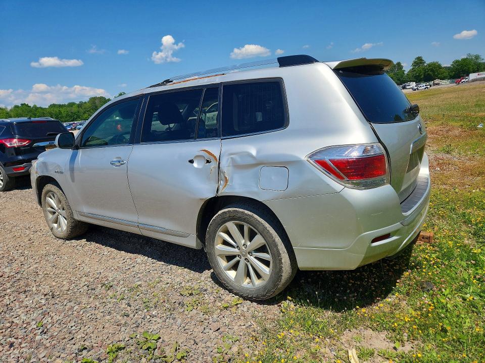 2013 Toyota Highlander VIN JTEDC3EH5D2012238 COPART salvage auction — FRONT END, Ny - Certificate Of Title, sold $1,550 on 2026-07-29 (photo 2)