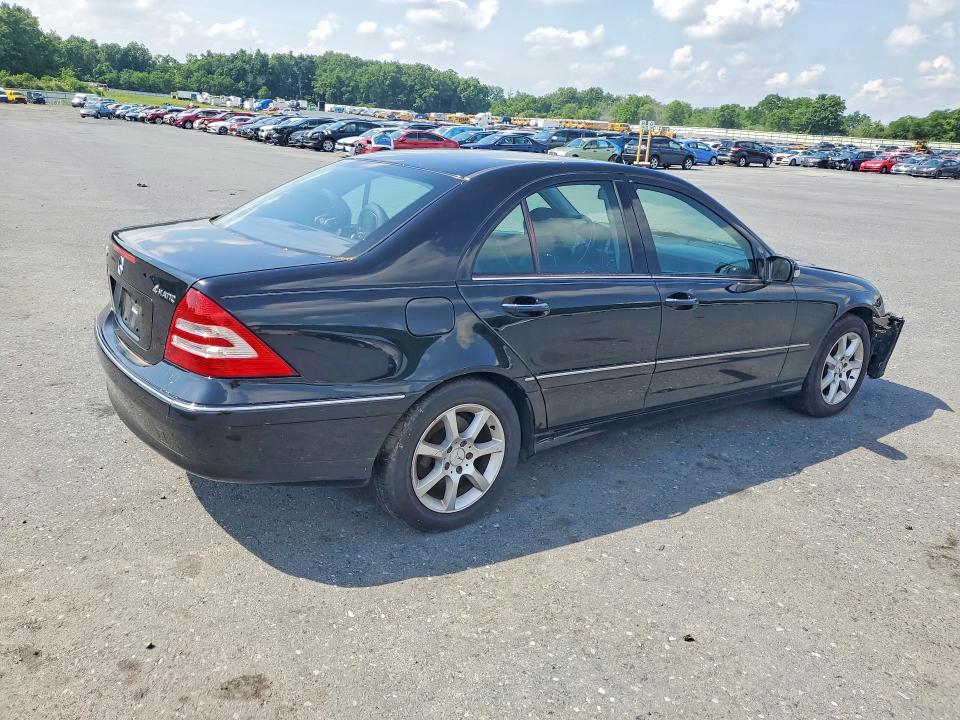2007 Mercedes-benz C class VIN WDBRF92H07F864940 COPART salvage auction — FRONT END, Pa - Certificate Of Salvage, sold $450 on 2026-08-04 (photo 3)